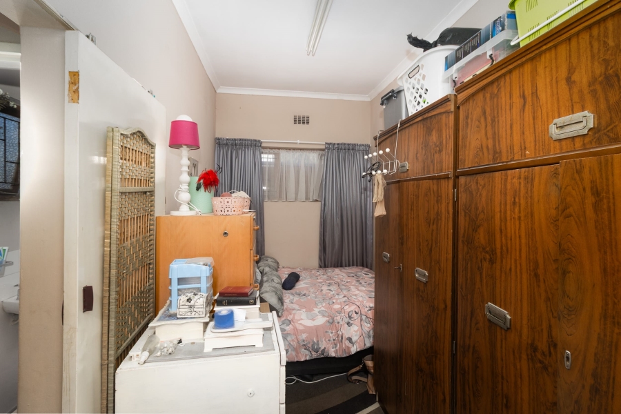 5 Bedroom Property for Sale in La Rochelle Western Cape